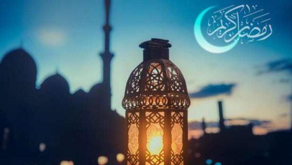 صور وخلفيات رمضان ٢٠٢١-١٤٤٢ تهنئة رمضان أحلي مع مرحب شهر الصوم