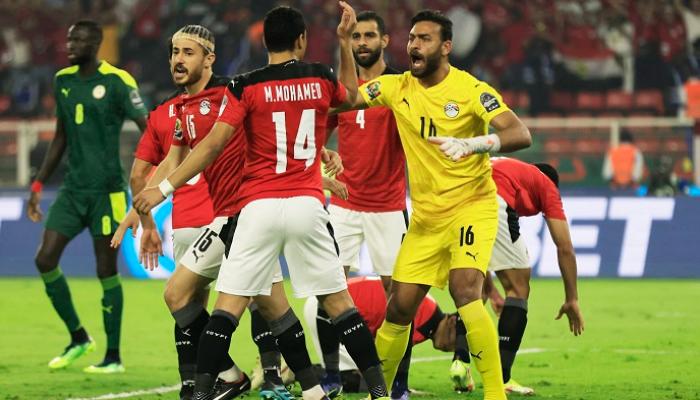 الاتحاد الأفريقي يعلن عن تعديل موعد مباراة الحسم بين مصر والسنغال في تصفيات مونديال 2022