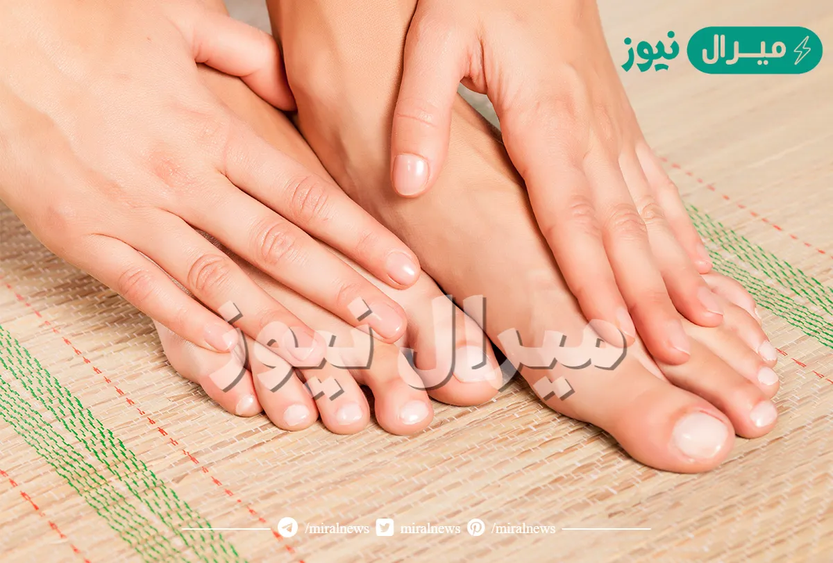 سحر مفعول النشا لتبييض اليدين والرجلين وإزالة البقع الغامقة والجلد الميت
