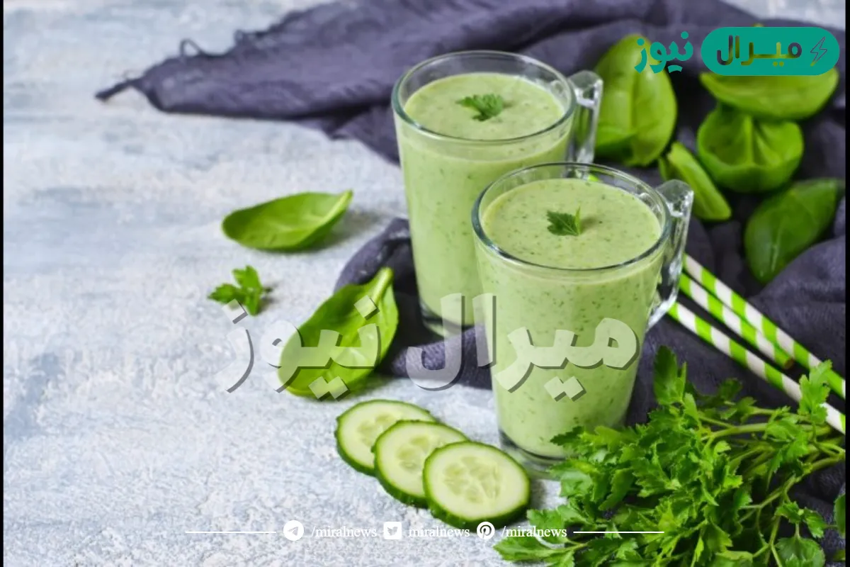 “ضيافة الصيف في أفخم الفنادق” طريقة عمل سموزي الكيوي والخيار في المنزل بمذاق رائع مثل الجاهز