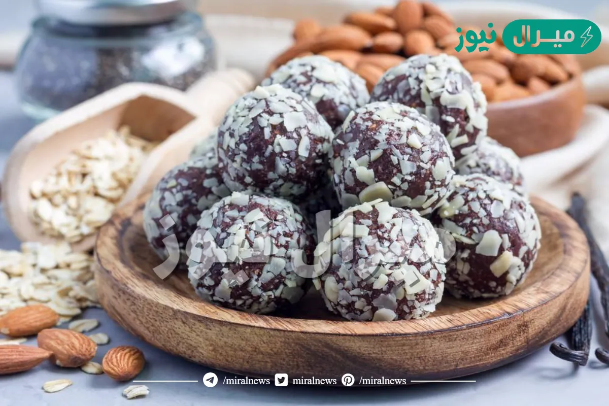 خطوات تحضير كرات التمر باللوز.. غيري ونوعي واعمليها لأطفالك بسهولة في البيت