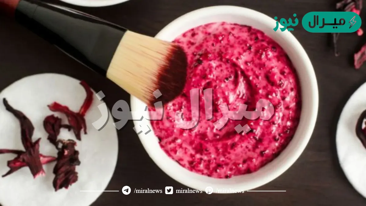 ماسك الكوريين الشهير اللي هيخلي بشرتك زي الكريستال من جمالها.. طريقة عمل ماسك الكركديه بأكثر من طريقة مختلفة