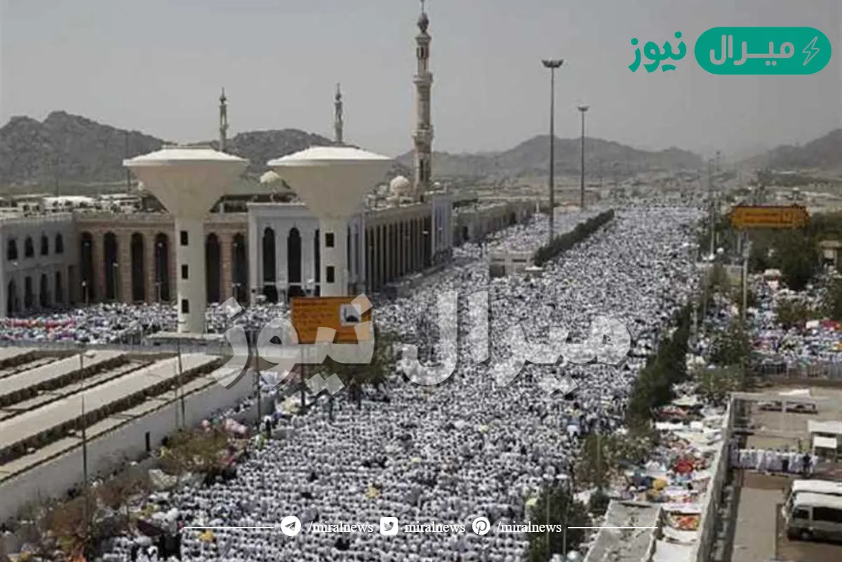 الساعة كم تبدا خطبة عرفة