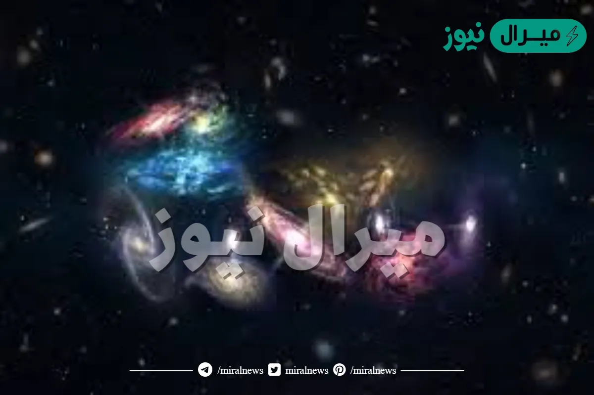 ما الذي يسبب في وجود المجرات على شكل تجمعات