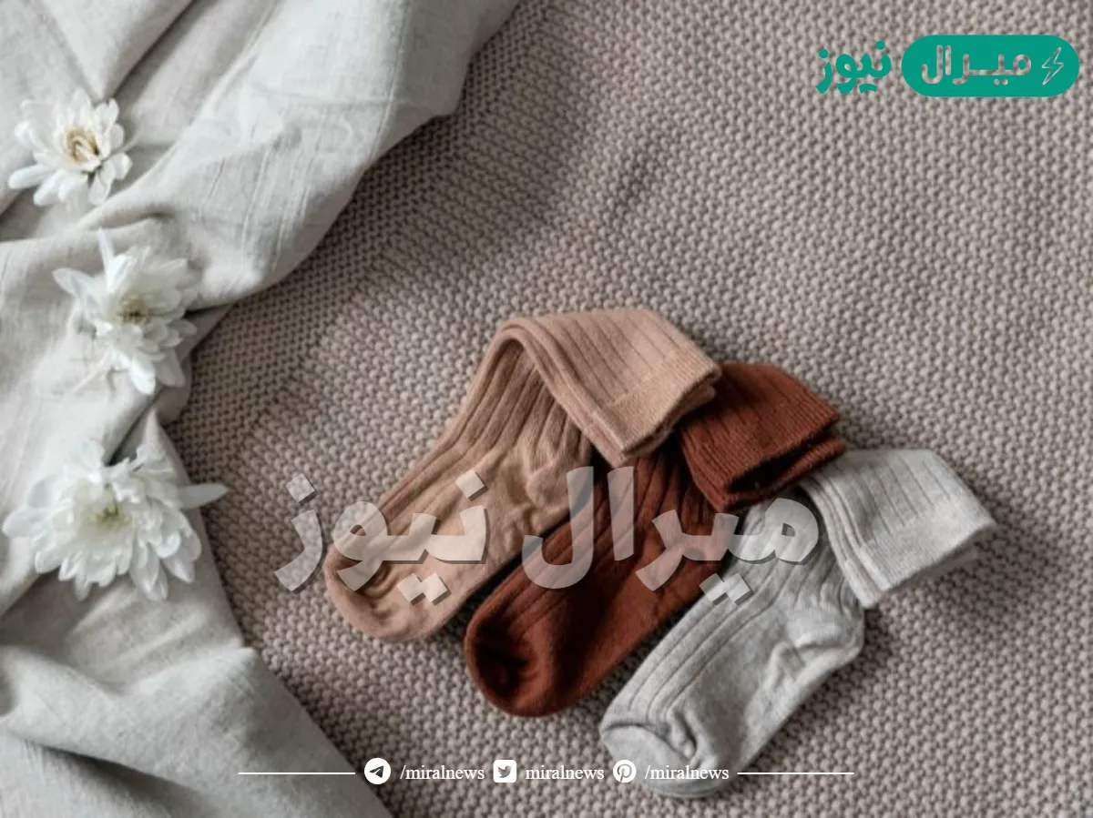 هل يجوز لبس الشراب في العمرة للنساء