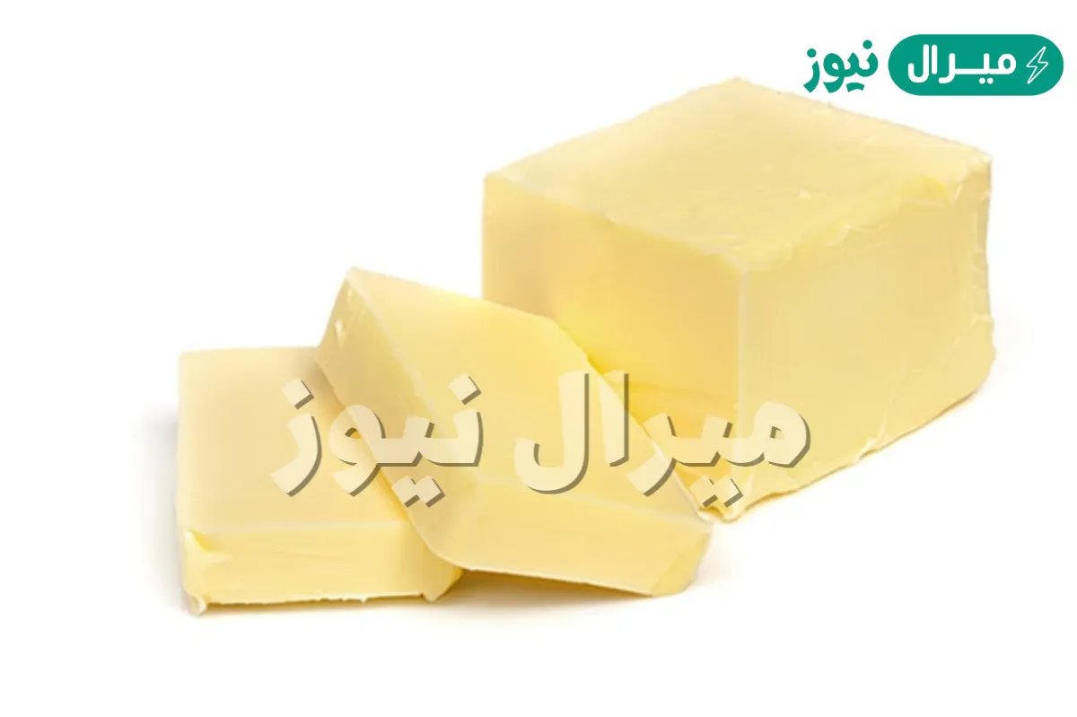 تعاونَ أبناءُ مُزَارعٍ على صنعِ الزبدةِ؛ فصنع الأولادُ 2,5 كجم، وصنعتِ البناتُ 4,7 كجم، فأيٌّ ممّا يأتِي يُعد ُّالتقديرَ المناسب للزيادةِ في كتلةِ الزبدةِ الَّتِي صنعَتْها البناتُ علَى كتلةِ الزبدةِ الَّتِي صنعَها الأولادُ بالكيلو جرام ؟