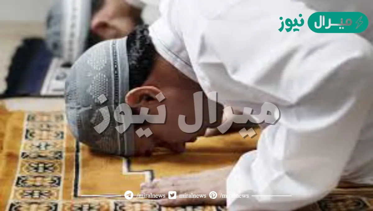 شرع الله الصلاة وحث على أدائها لما فيها من تطهير النفس من رذيلة الشح والبخل