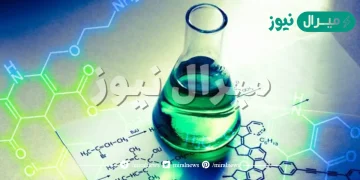 عملية إعادة ترتيب الذرات في مادة أو أكثر لتكوين مواد مختلفة