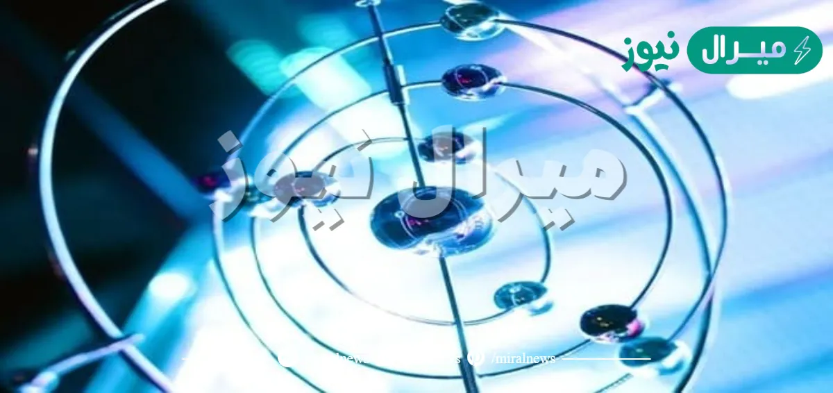 في تجربة كافندش قيمة g لا تتعلق بنوع مادة الكرة بل بكتلتها