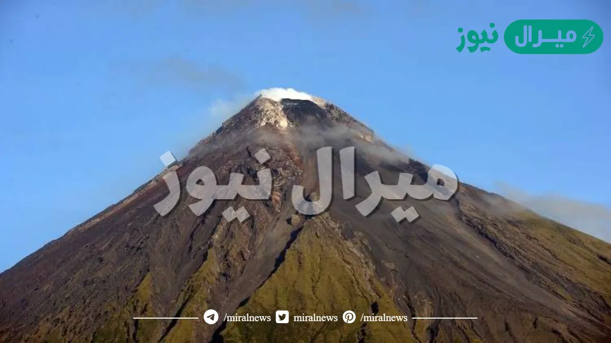 أنواع براكين نشطة، براكين هادئة، براكين خامدة.